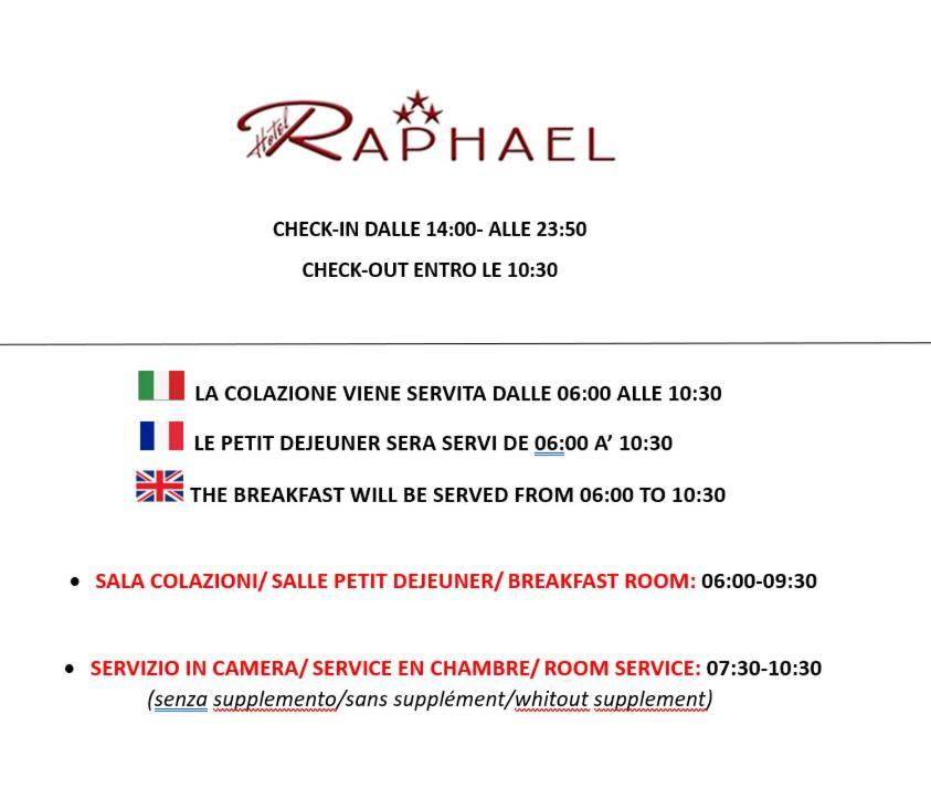Hotel Raphael