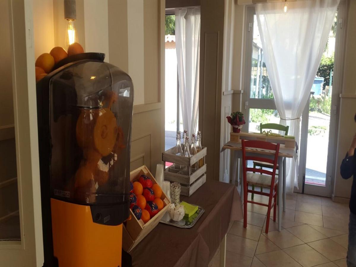 Raphael Hotel